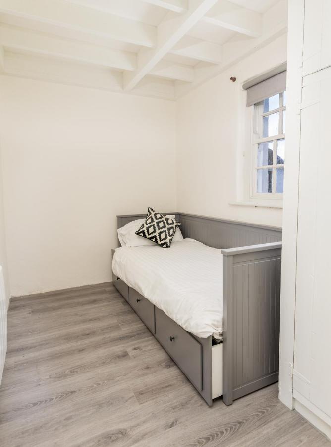 Fern Cottage Killinaboy 외부 사진